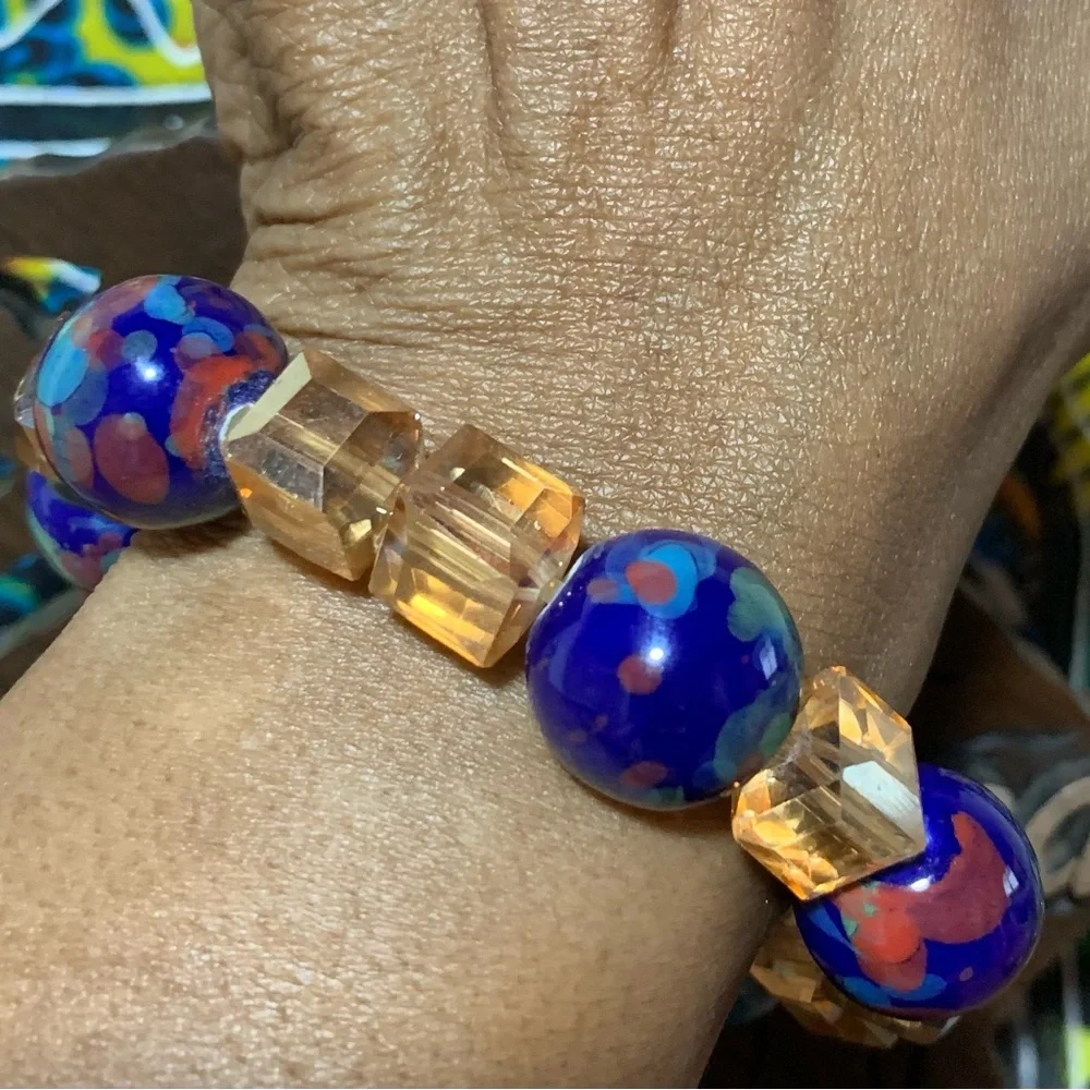 African Handmade Elegant Crystal Beaded Bracelet
